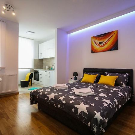 Manirosi 2 Apartman Subotica Eksteriør billede