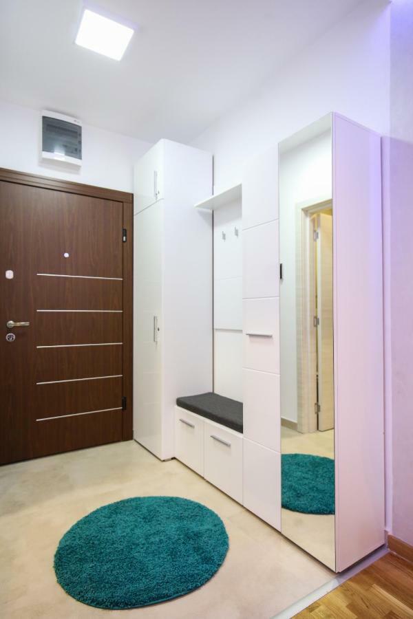 Manirosi 2 Apartman Subotica Eksteriør billede
